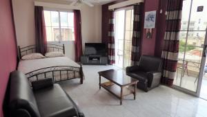 Foto dalla galleria di Kimonos Guesthouse a Larnaka