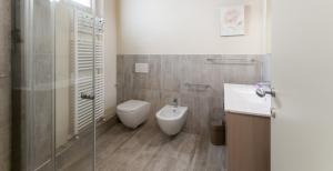 A bathroom at Il Lavandeto - farmhouse in the city