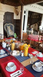 Photo de la galerie de l'établissement Le Manoir du coeur volant B&B, à Saint-Aignan