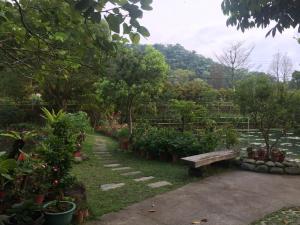 Zahrada ubytování Yu Ho Yuan Lesiure Homestay
