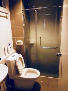 Ένα μπάνιο στο AHMAD HOMESTAY D'Perdana Apartment KOTA BHARU
