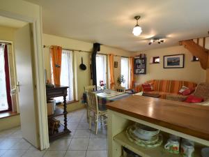 Gallery image of Beautiful holiday home with terrace in Onlay in Onlay