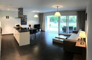 Kuchyň nebo kuchyňský kout v ubytování Skender's Apartment