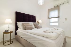 ภาพในคลังภาพของ Modern Pearl in Historic setting ในเยรูซาเลม