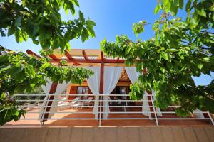 Fotografie z fotogalerie ubytování Apartments Villa Mareta v destinaci Sukošan