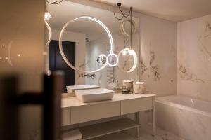 Ένα μπάνιο στο Messnerhaus Suite