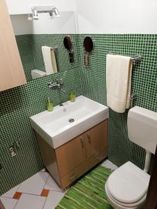 Ein Badezimmer in der Unterkunft Casa nel Vicolo