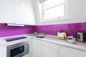 Gallery image of Comfortable Aircon Apartment Earls Court in London