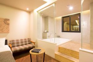 Ένα μπάνιο στο 2 Heaven Hotel Seomyeon