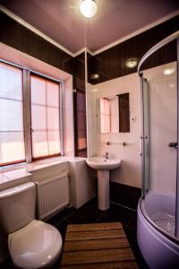 Ванна кімната в Almaz-Plus