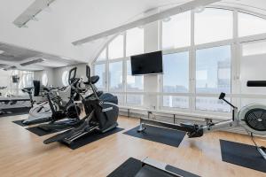 Fitness centrum a/nebo fitness zařízení v ubytování Memory Hotel