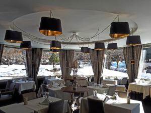 Afbeelding uit fotogalerij van Aiguille du Midi - Hôtel & Restaurant in Chamonix-Mont-Blanc