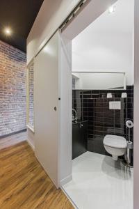 Ένα μπάνιο στο Zillmann Apartment +14 φωτογραφίες