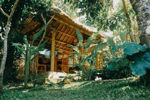 烏布的住宿－烏布阿雷之家旅館，森林中间的竹屋