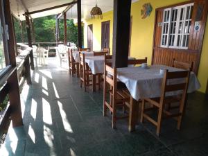 Restaurace v ubytování Pousada Popeye + 37 fotografií
