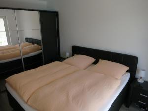 Llit o llits en una habitació de Business apartment