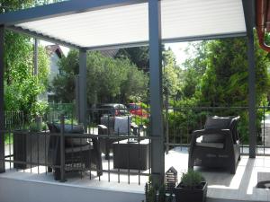 A seating area at Levendula Nyaraló