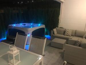 Posezení v ubytování Nova Beach Paradise Apartment