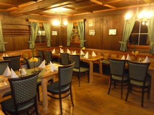 Restaurace v ubytování Gasthaus Auwirt