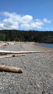 Ein Strand an oder in der Nähe des Bed & Breakfasts