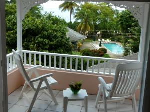 Bazén v ubytování Plantation Beach Villas nebo v jeho okolí