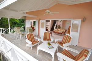 Balkón nebo terasa v ubytování Plantation Beach Villas