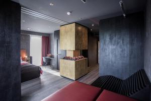 Postel nebo postele na pokoji v ubytování monte mare SAUNA-SPA-SPORTS-HOTEL