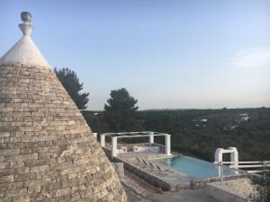 Bazén v ubytovaní Trullo Picchiagiuda alebo v jeho blízkosti