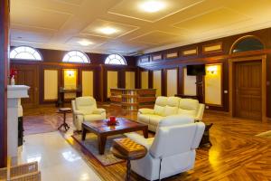 Complex Villas Kaliakra & Gradina的休息区