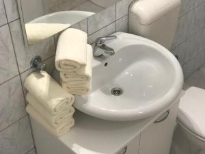 Kúpeľňa v ubytovaní Ivančica Apartments + 37 fotografií