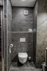 A bathroom at Apartment Centrum Luxury Mountain View