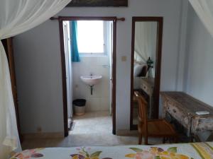 Koupelna v ubytování Ogek Home Stay