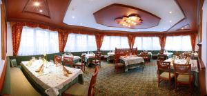 Posezení v ubytování Hotel Corona Krone