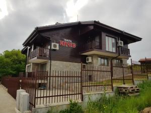 The building in which Az apartmant is located