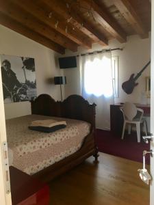 A seating area at B&B CASA mia - camere in appartamento privato -