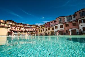 The swimming pool at or close to Villa Brezza Marina
