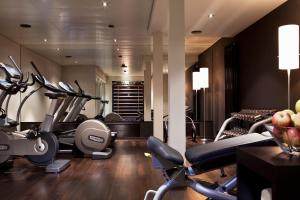 The fitness centre and/or fitness facilities at Hotel D - Basel - Fully Renovated 2025