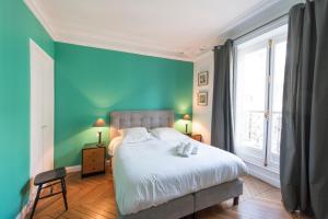 Gallery image of Veeve - Charming Haussmannian in Paris