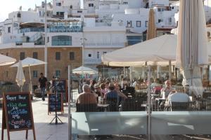 アルブフェイラにあるCasa beira mar Algarveのギャラリーの写真