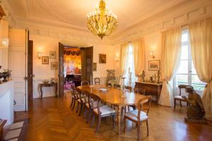Fotografie z fotogalerie ubytování Chateau de Bézyl v destinaci Sixt-sur-Aff