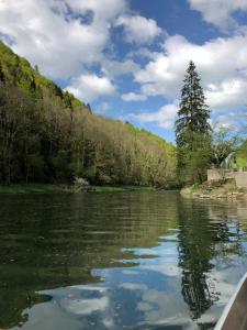 Afbeelding uit fotogalerij van Auberge de la Bouege in Le Noirmont +17 foto's