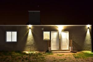 Budova, kde se apartmán nachází + 29 fotografií