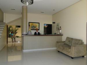 Lobby o reception area sa Hotel Cambui