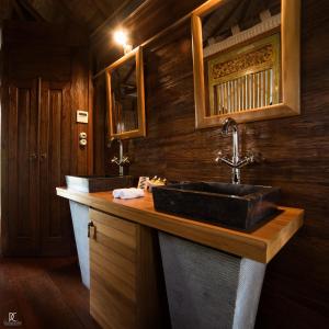Fotografie z fotogalerie ubytování Le Mas de l'Espérance - Chambres d'hôtes de Prestige v destinaci Garons + 37 fotografií