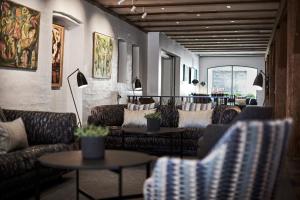 Ruang duduk di 71 Nyhavn Hotel