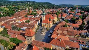 Výhľad na mesto Kőszeg alebo výhľad na mesto priamo z hotela