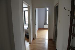 Φωτογραφία από το άλμπουμ του Appartement Courcelles σε Courcelles