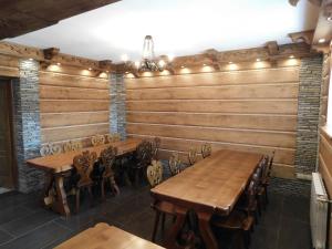 Restaurace v ubytování Pokoje Gościnne Roztoka