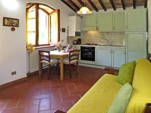 Kuchyňa alebo kuchynka v ubytovaní Casa Vacanze Santa Cristina