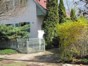 A garden outside Babarczi Üdülőház